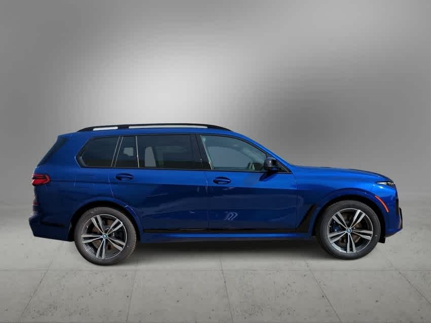 Thumbnail: 2025 BMW X7 - 9