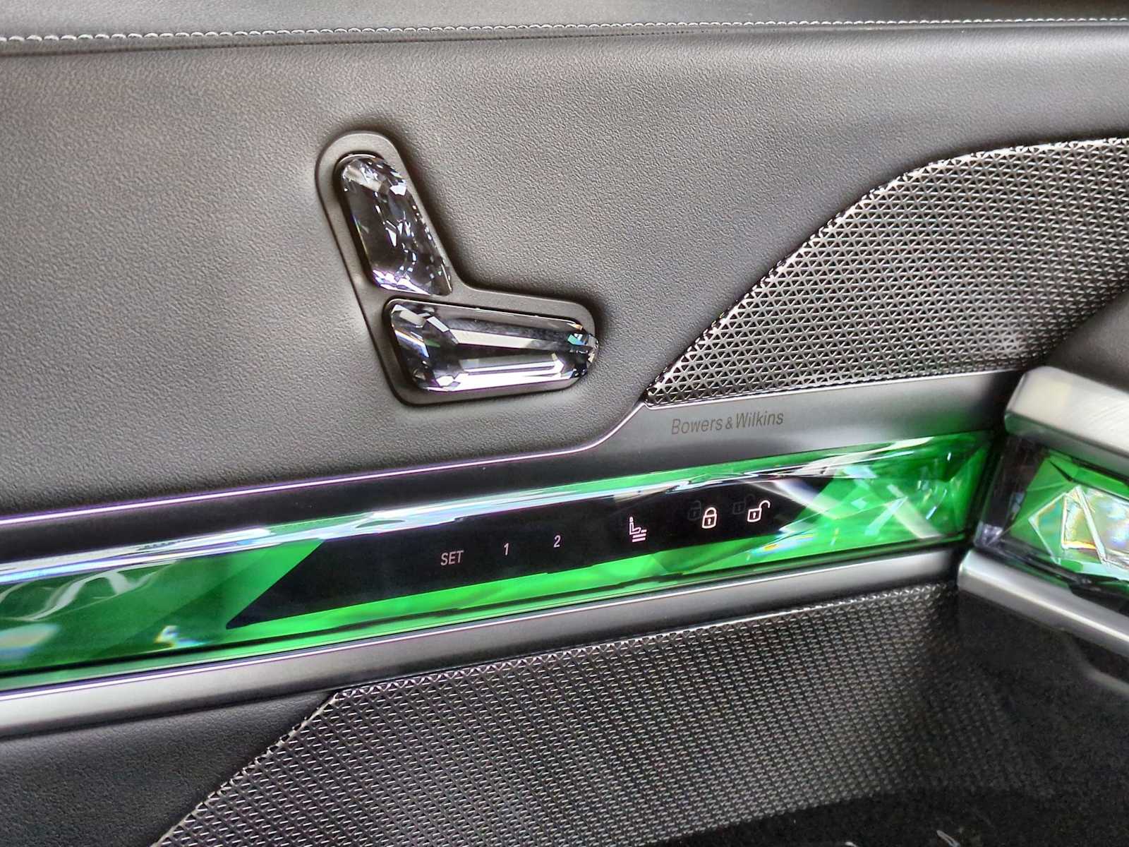 Thumbnail: 2024 BMW 7 Series - 38