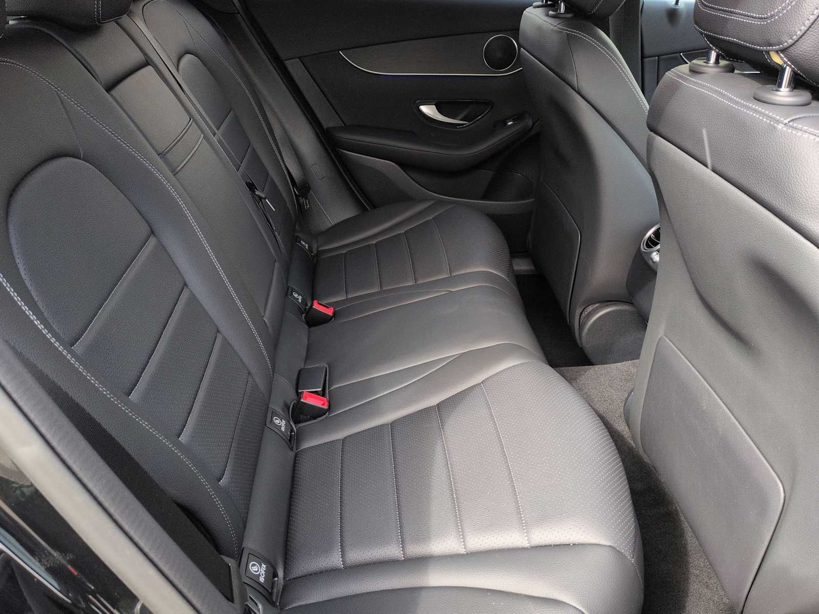 Thumbnail: 2022 Mercedes-Benz GLC - 20