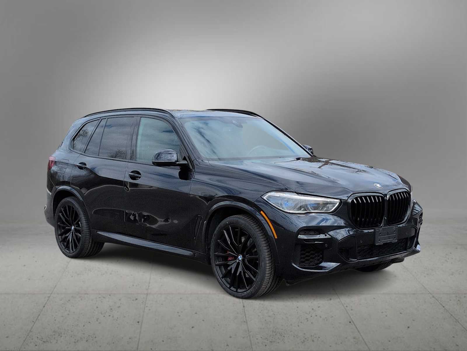 Thumbnail: 2022 BMW X5 - 2