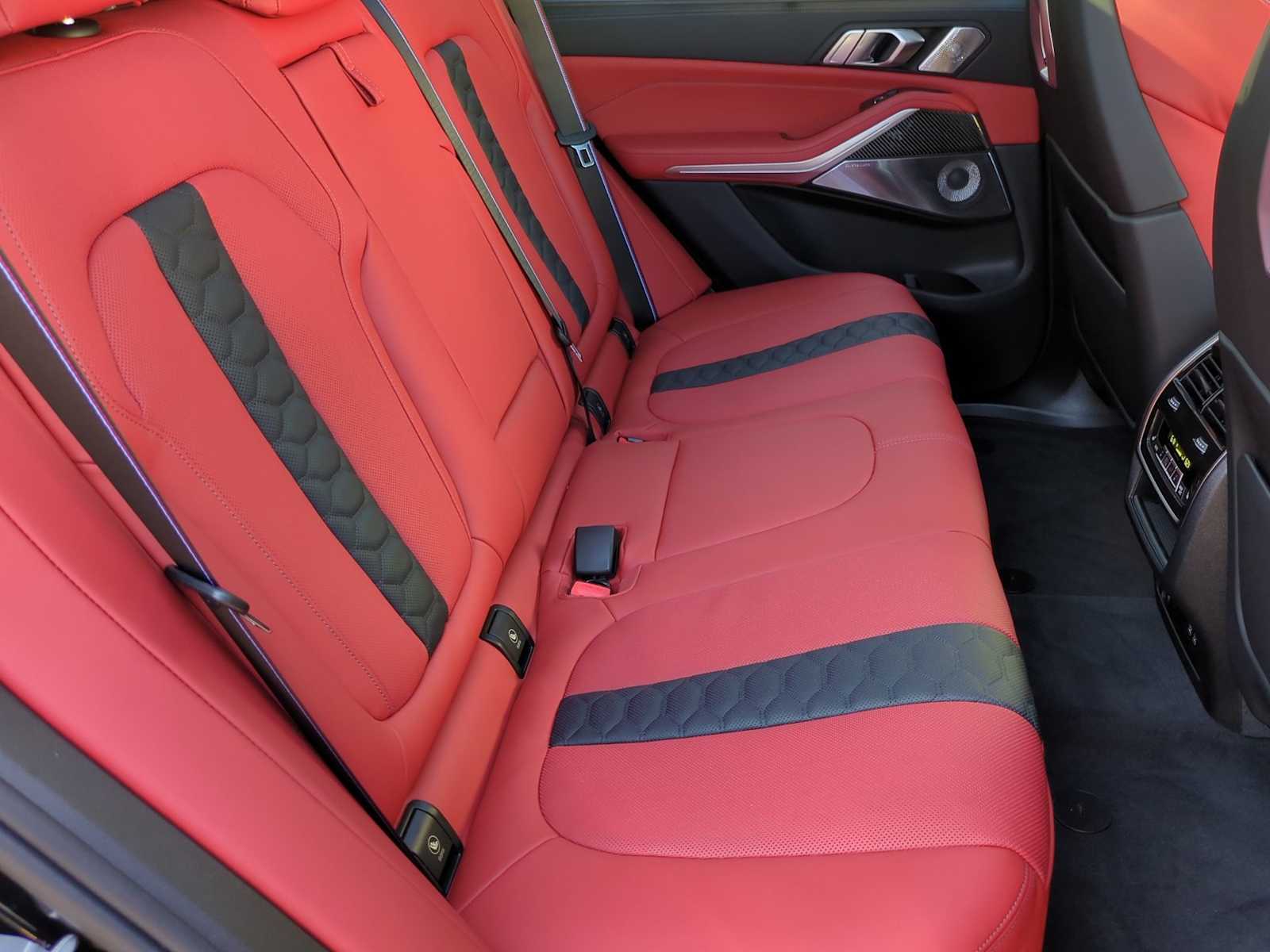 Thumbnail: 2026 BMW X5 - 21