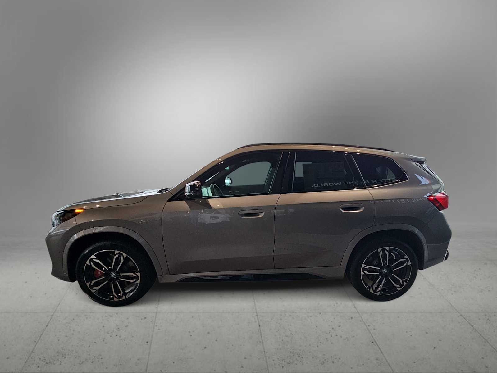 Thumbnail: 2026 BMW X1 - 5