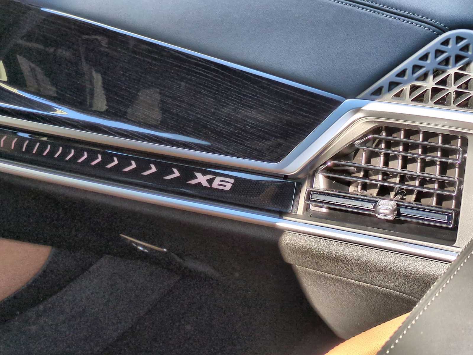 Thumbnail: 2026 BMW X6 - 39