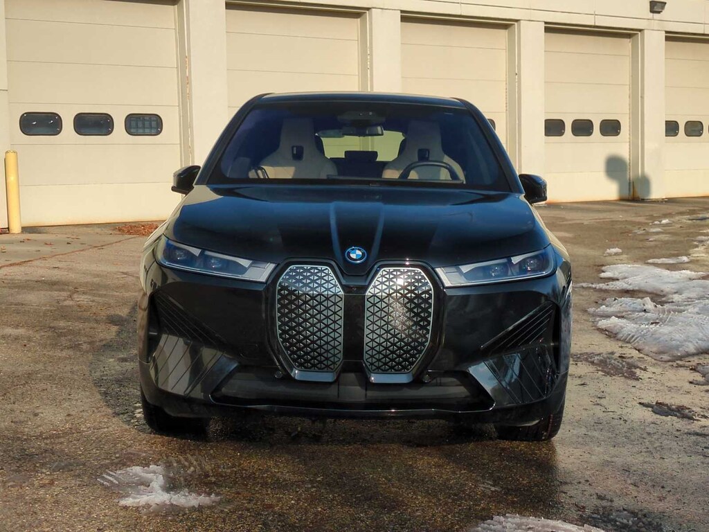New 2025 BMW iX xDrive50 SUV