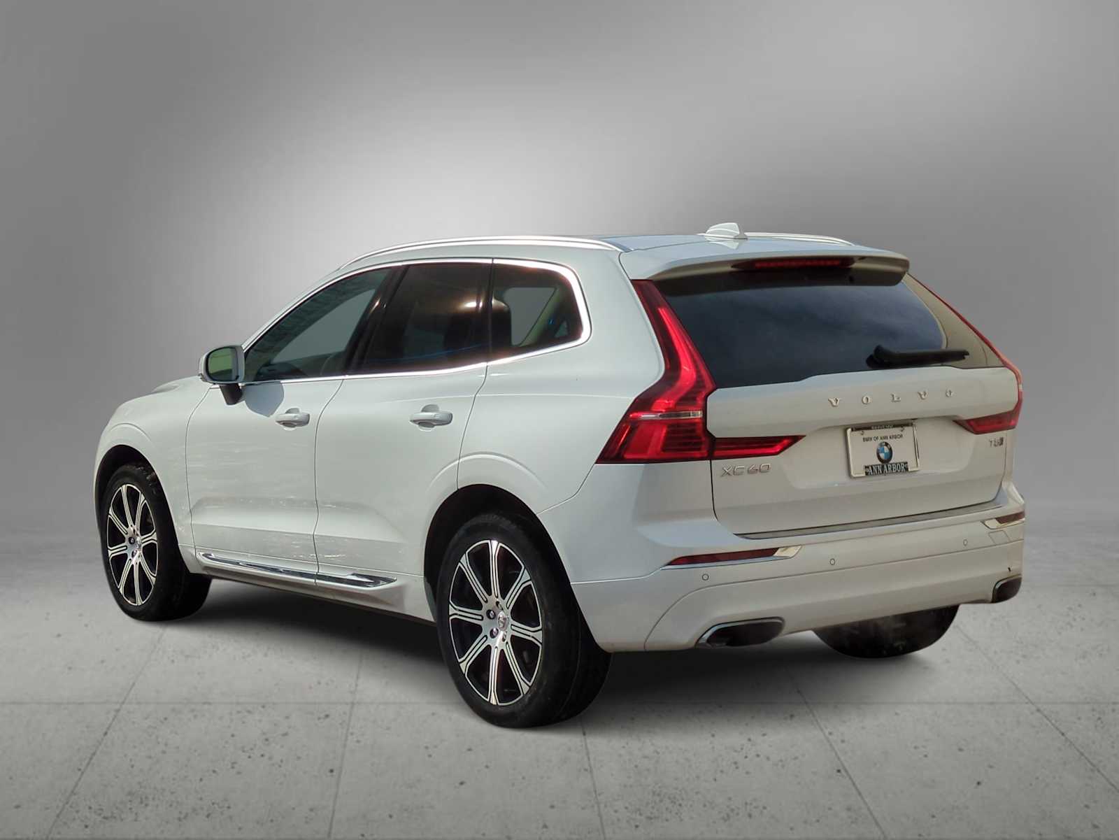 Thumbnail: 2021 Volvo XC60 - 6