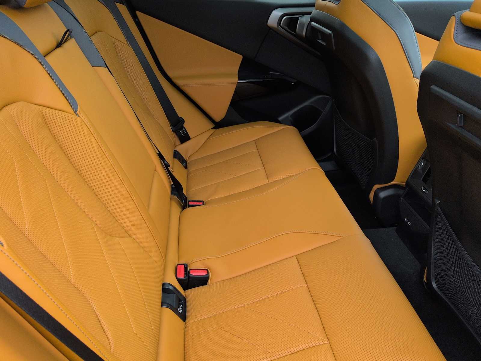 Thumbnail: 2026 BMW X3 - 21