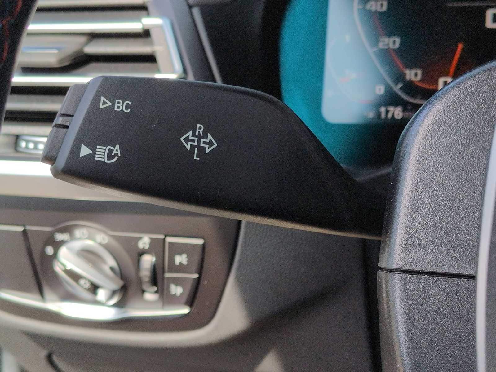 Thumbnail: 2023 BMW X3 - 28