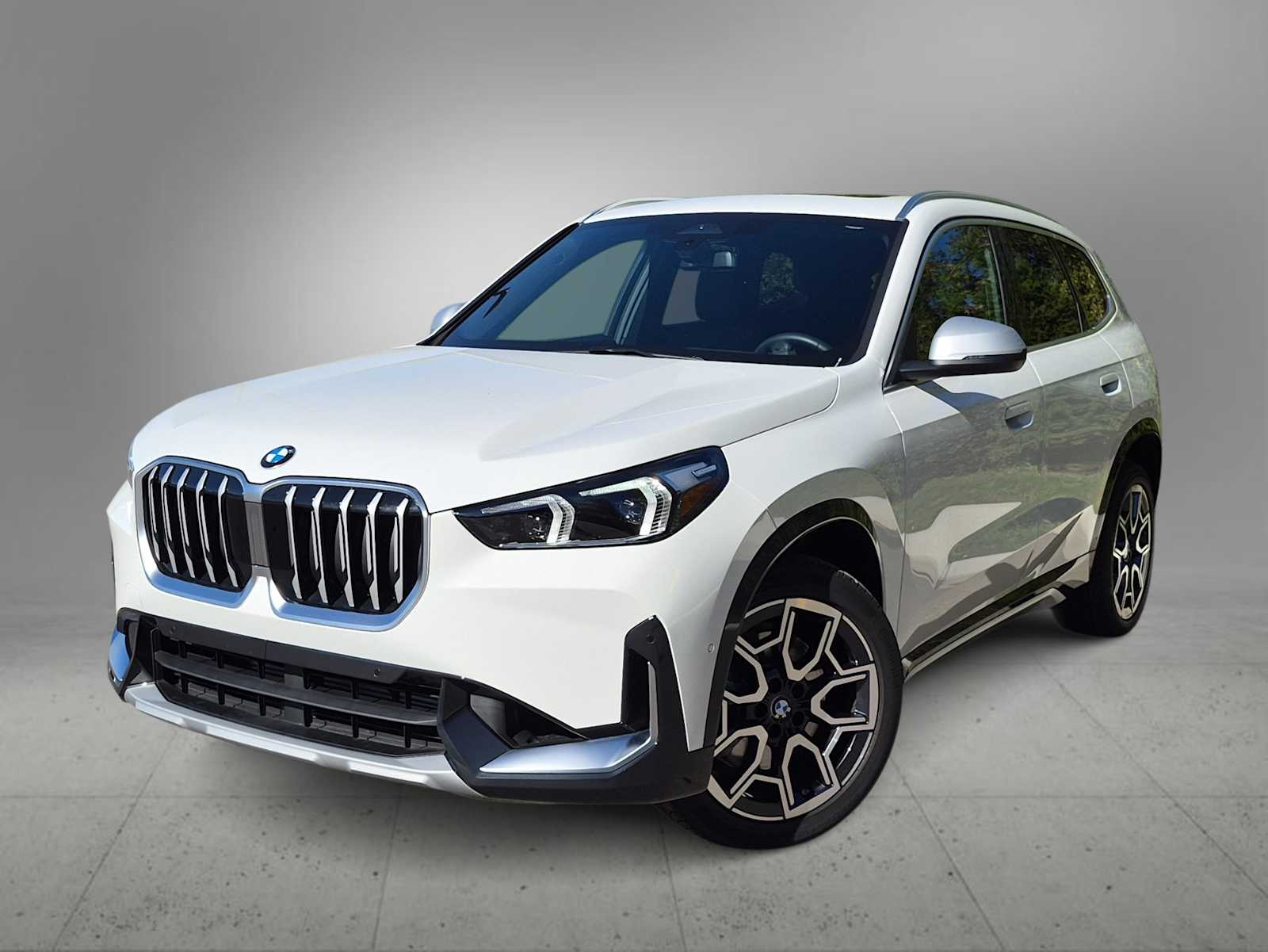 2024 BMW X1 28i