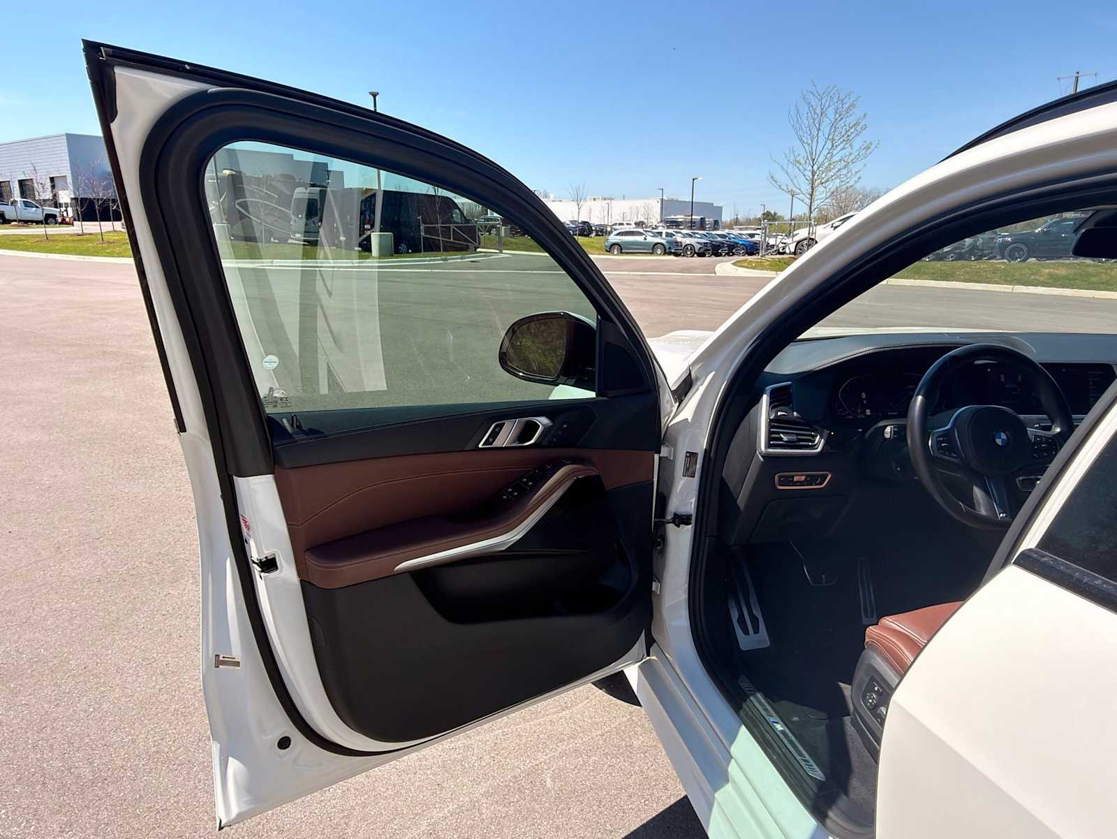 Thumbnail: 2020 BMW X5 - 15