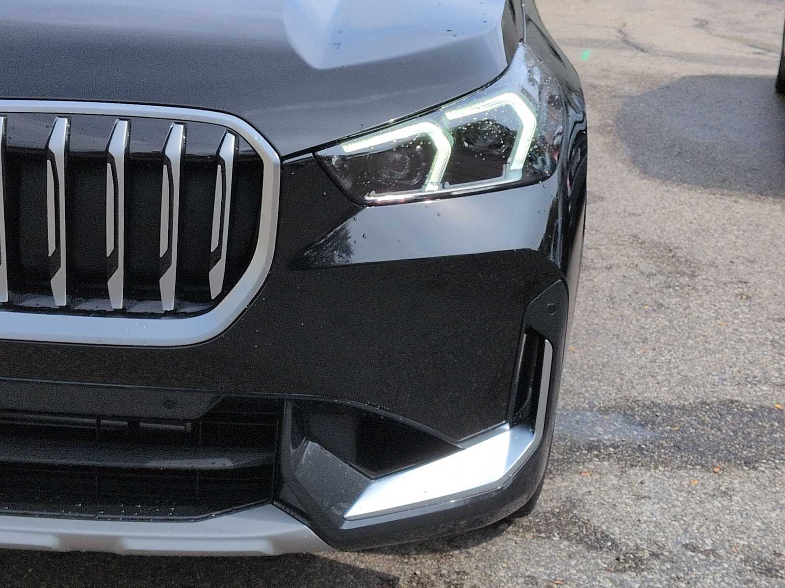 Thumbnail: 2026 BMW X1 - 11