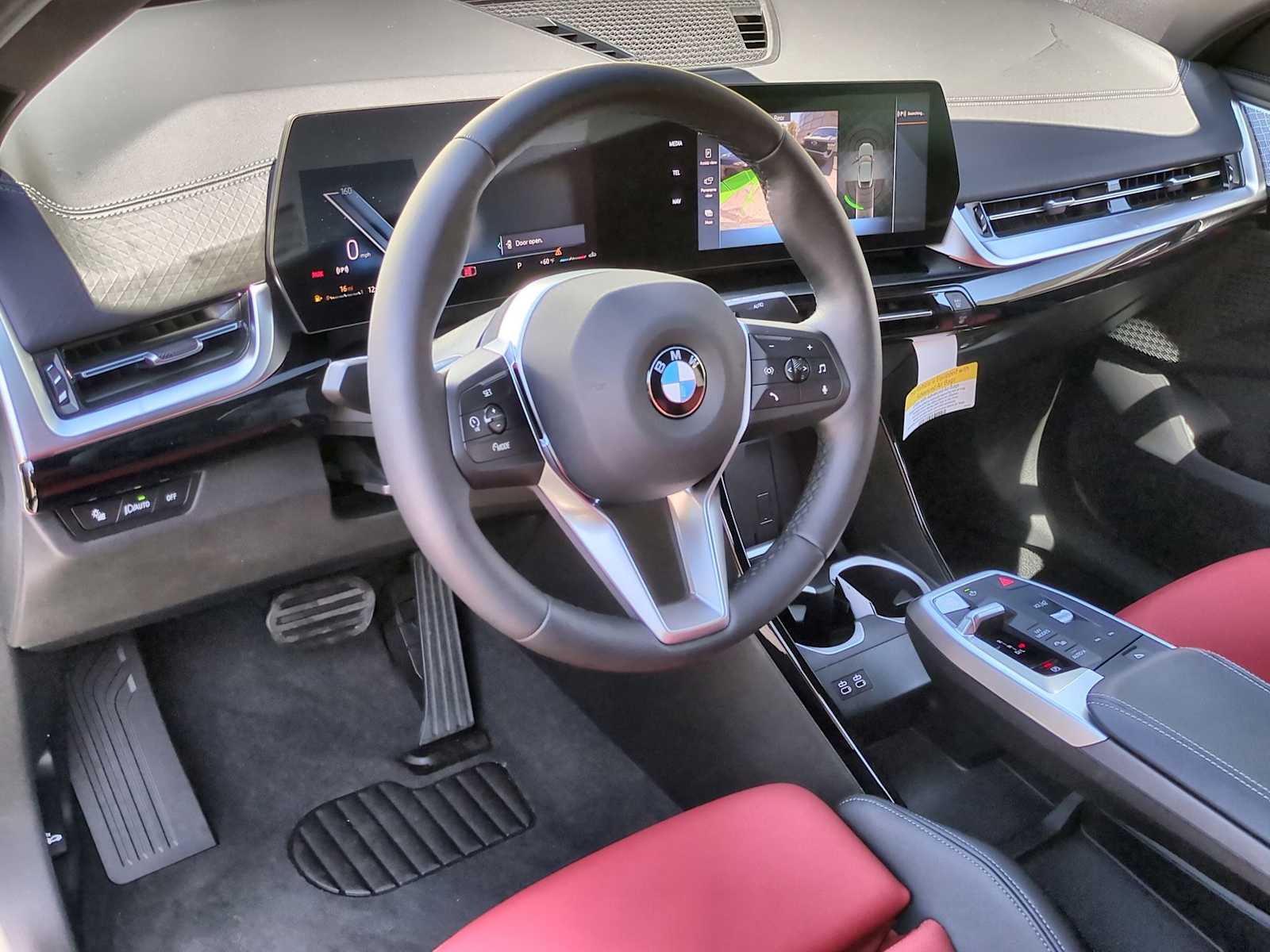 Thumbnail: 2025 BMW X2 - 10