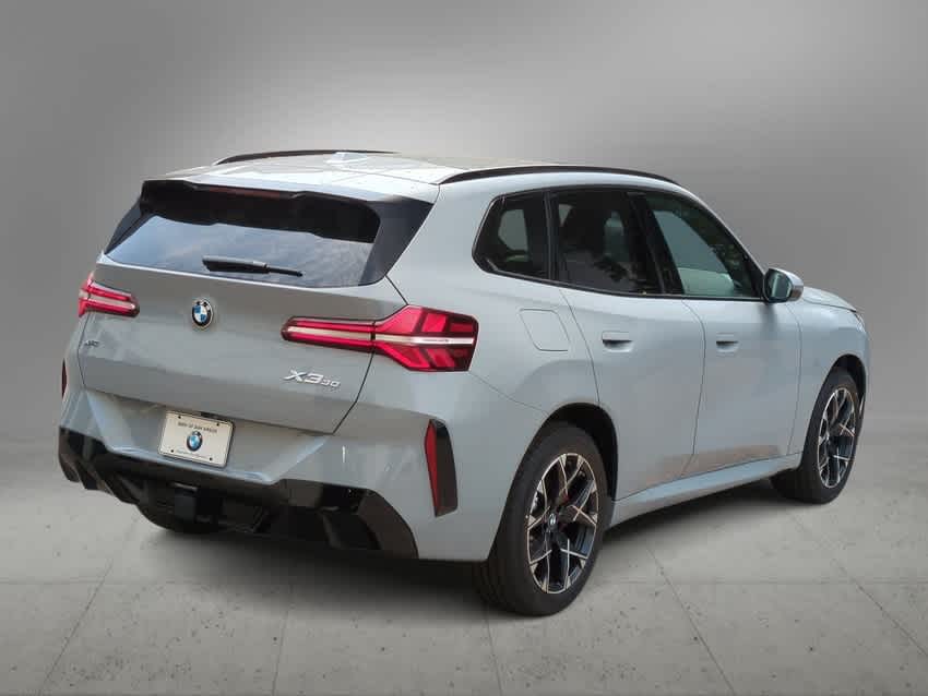 Thumbnail: 2025 BMW X3 - 8