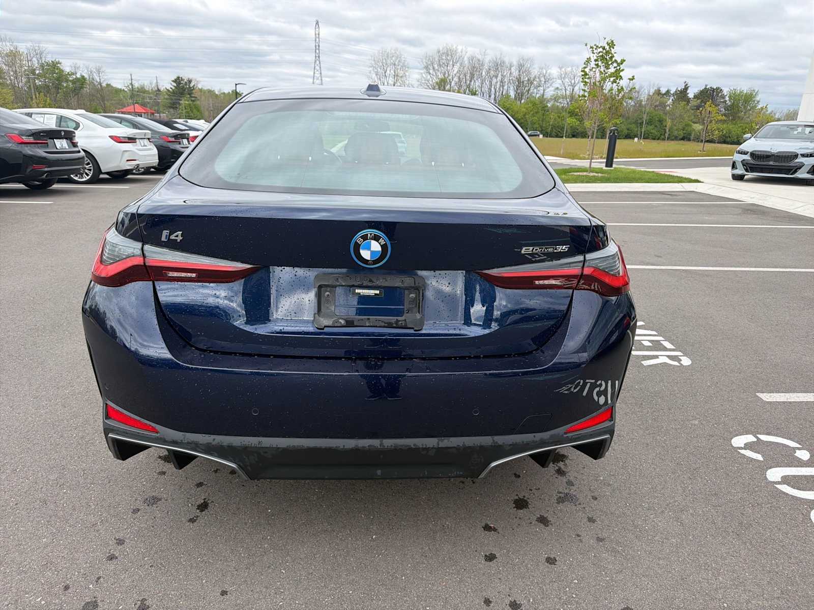 Thumbnail: 2023 BMW i4 - 8