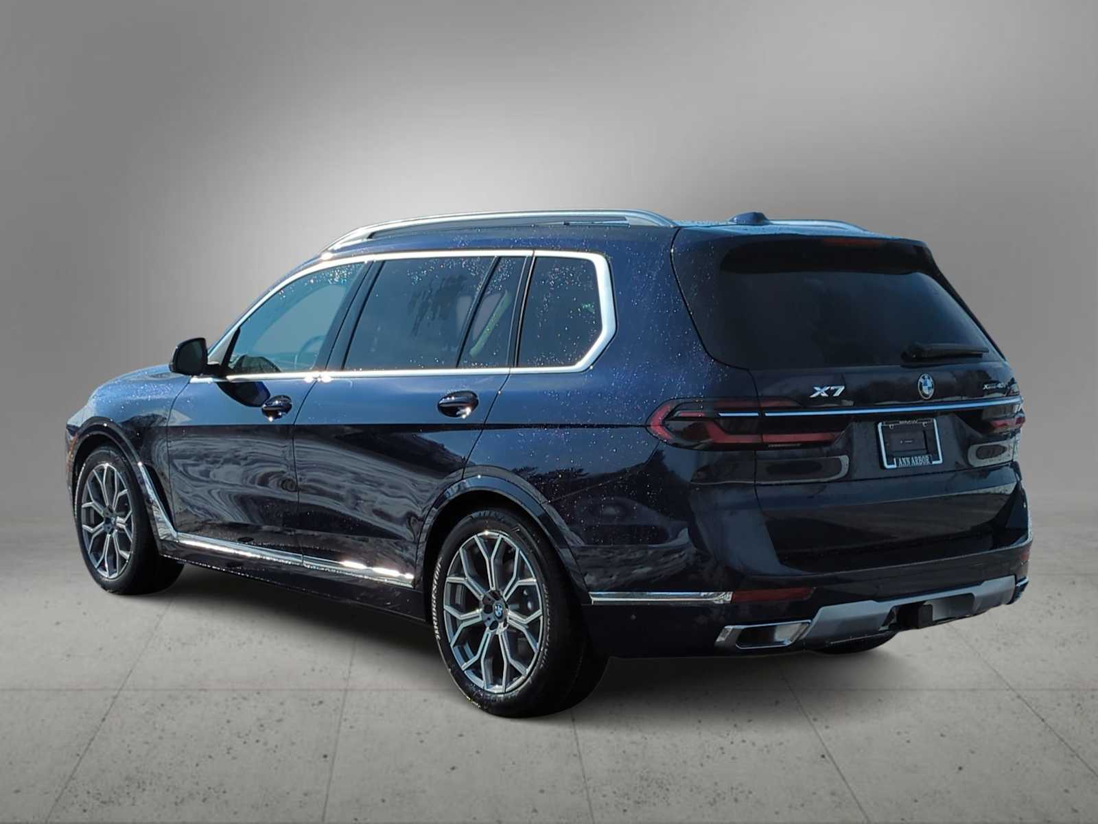 Thumbnail: 2026 BMW X7 - 6