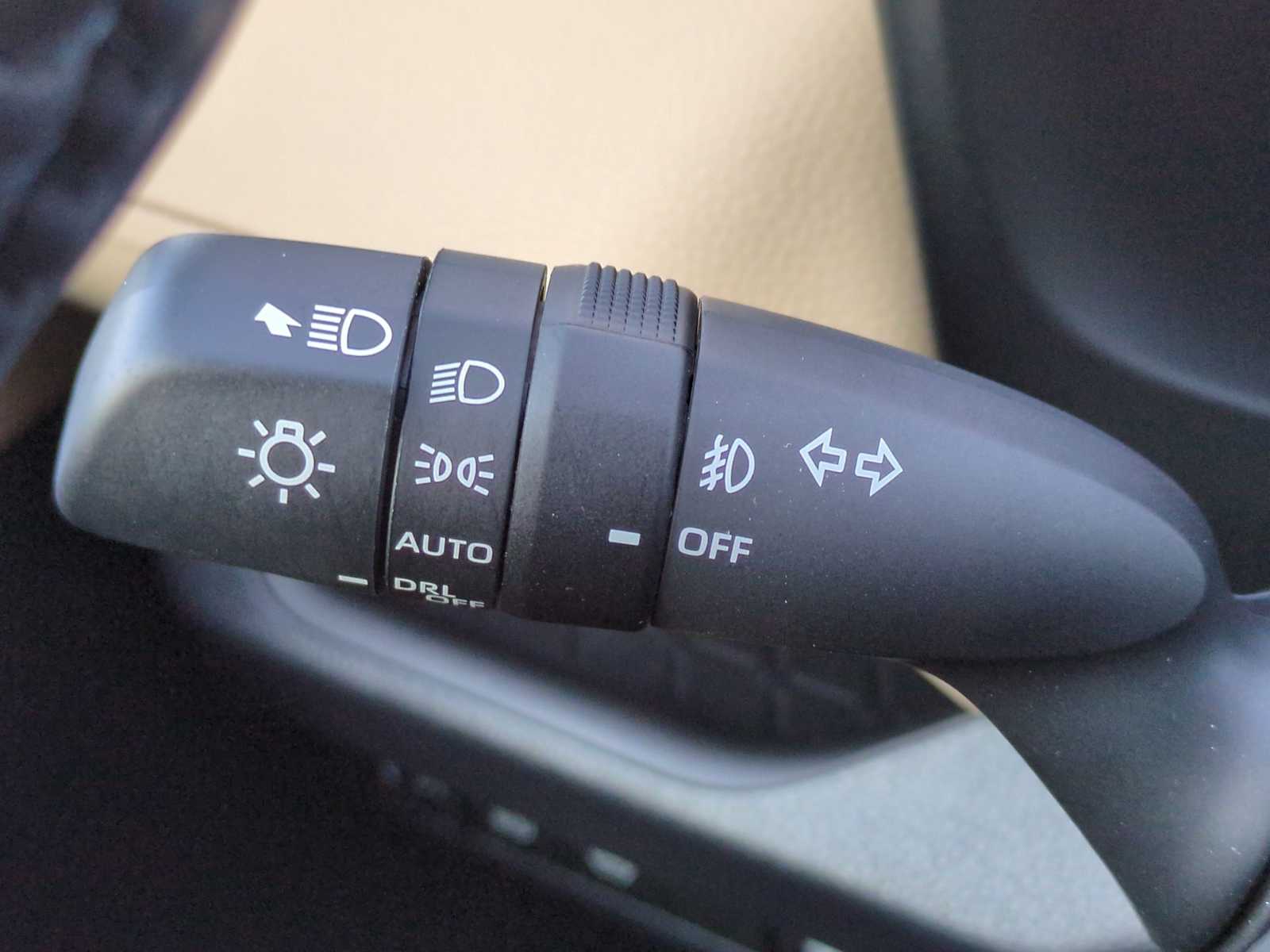 Thumbnail: 2023 Toyota RAV4 - 29