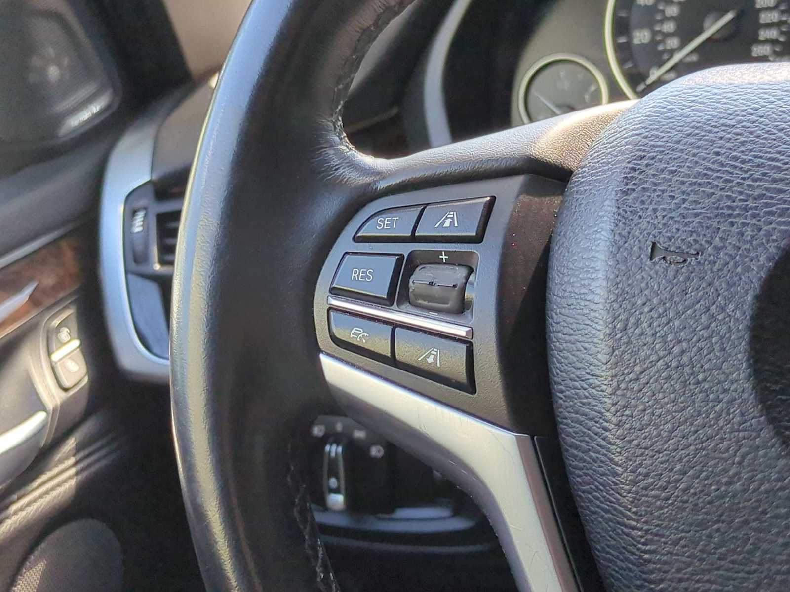Thumbnail: 2016 BMW X5 - 25