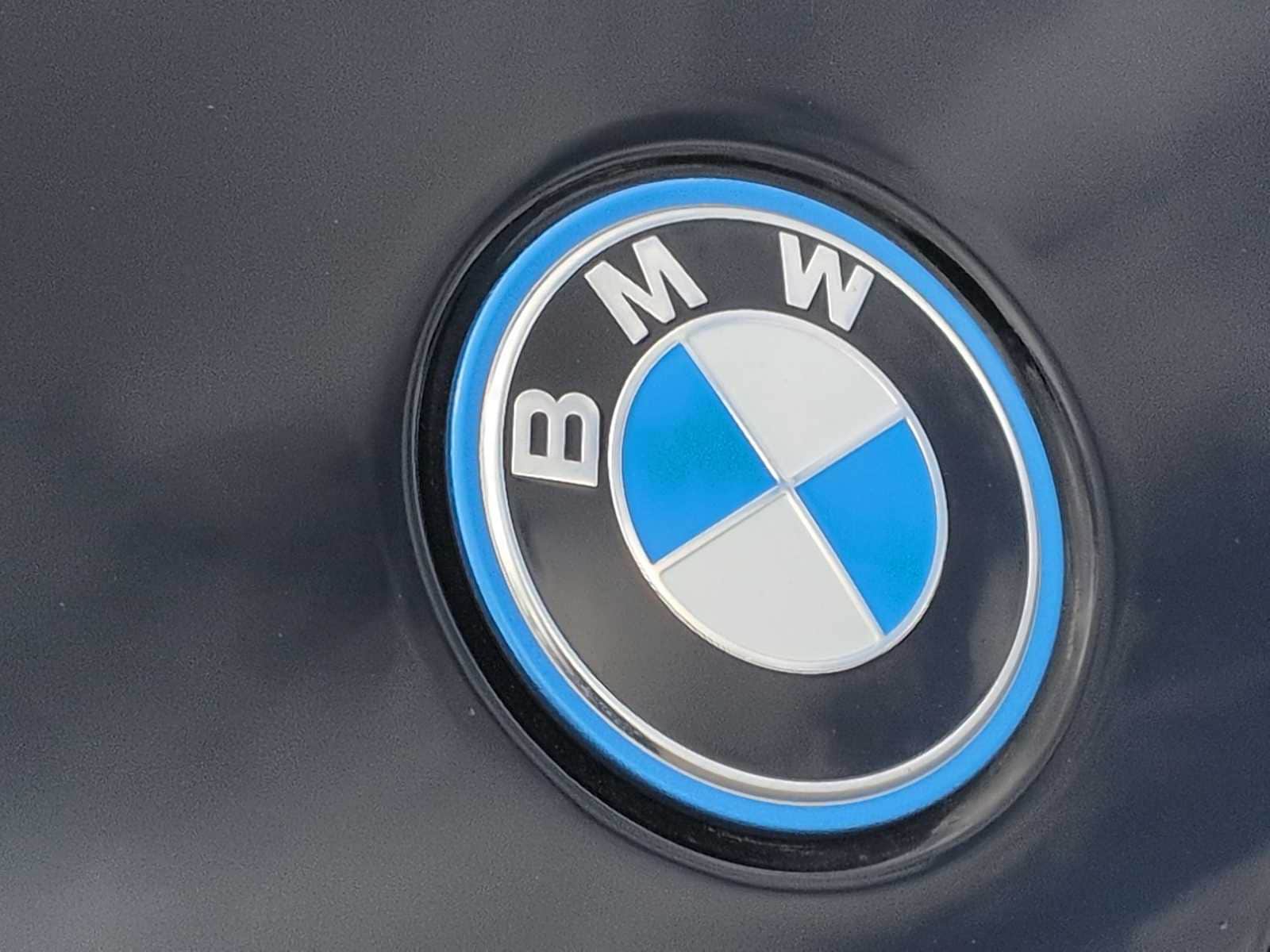 Thumbnail: 2022 BMW 3 Series - 11