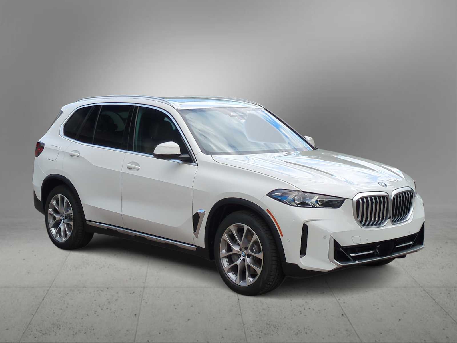 Thumbnail: 2026 BMW X5 - 2