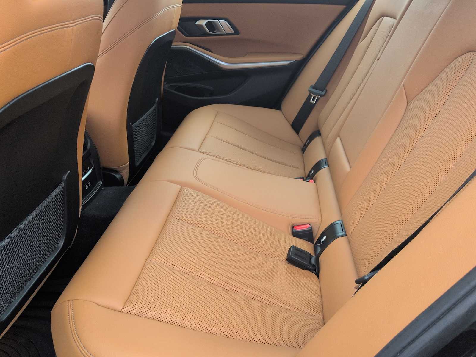 Thumbnail: 2022 BMW 3 Series - 20