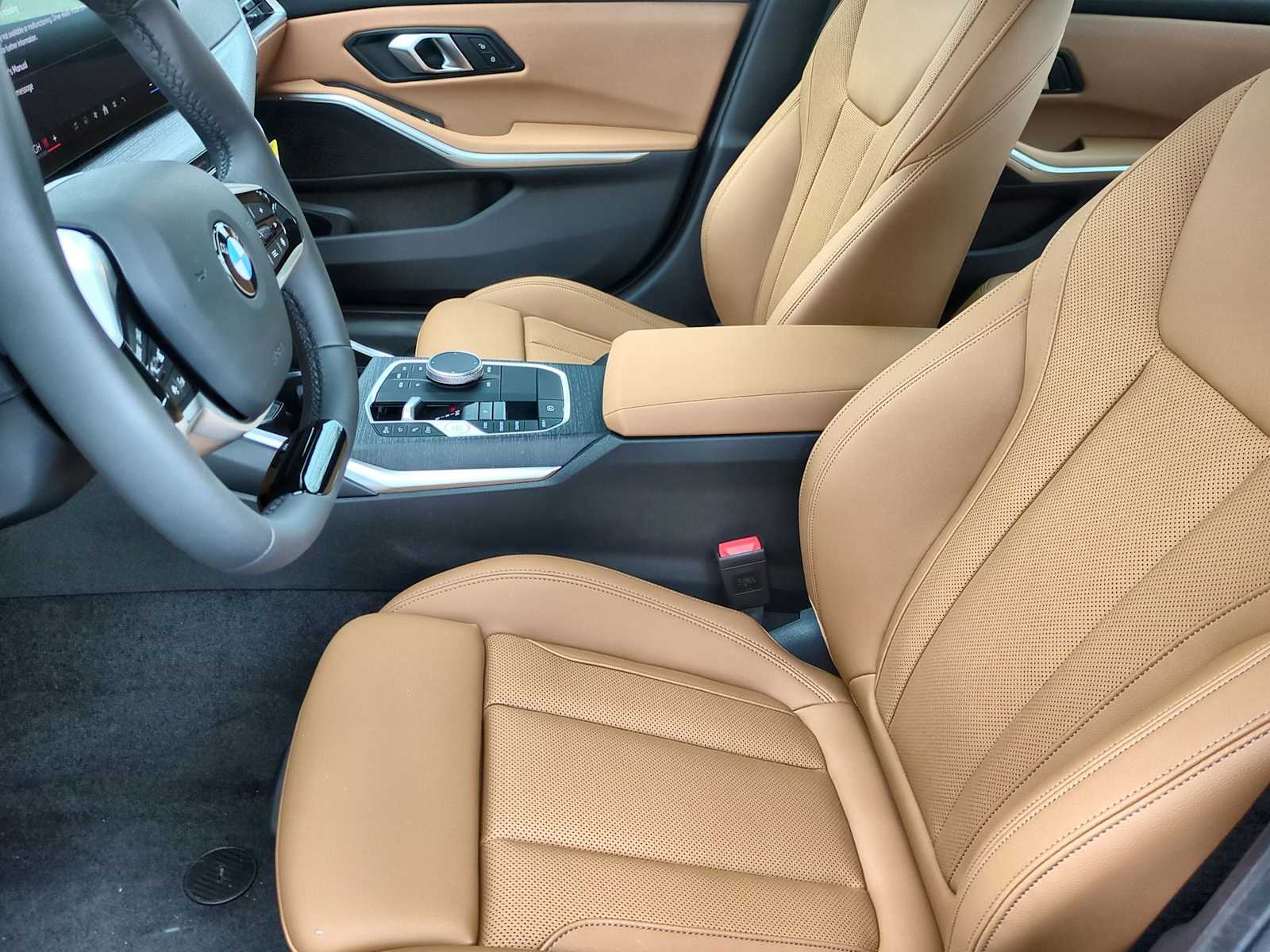 2026 BMW 3 Series 330i - Photo 16