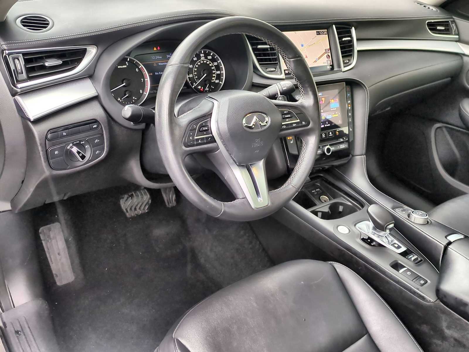 Thumbnail: 2020 INFINITI QX50 - 10