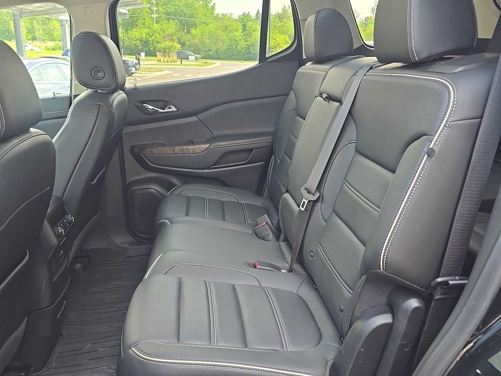 Thumbnail: 2021 GMC Acadia - 19