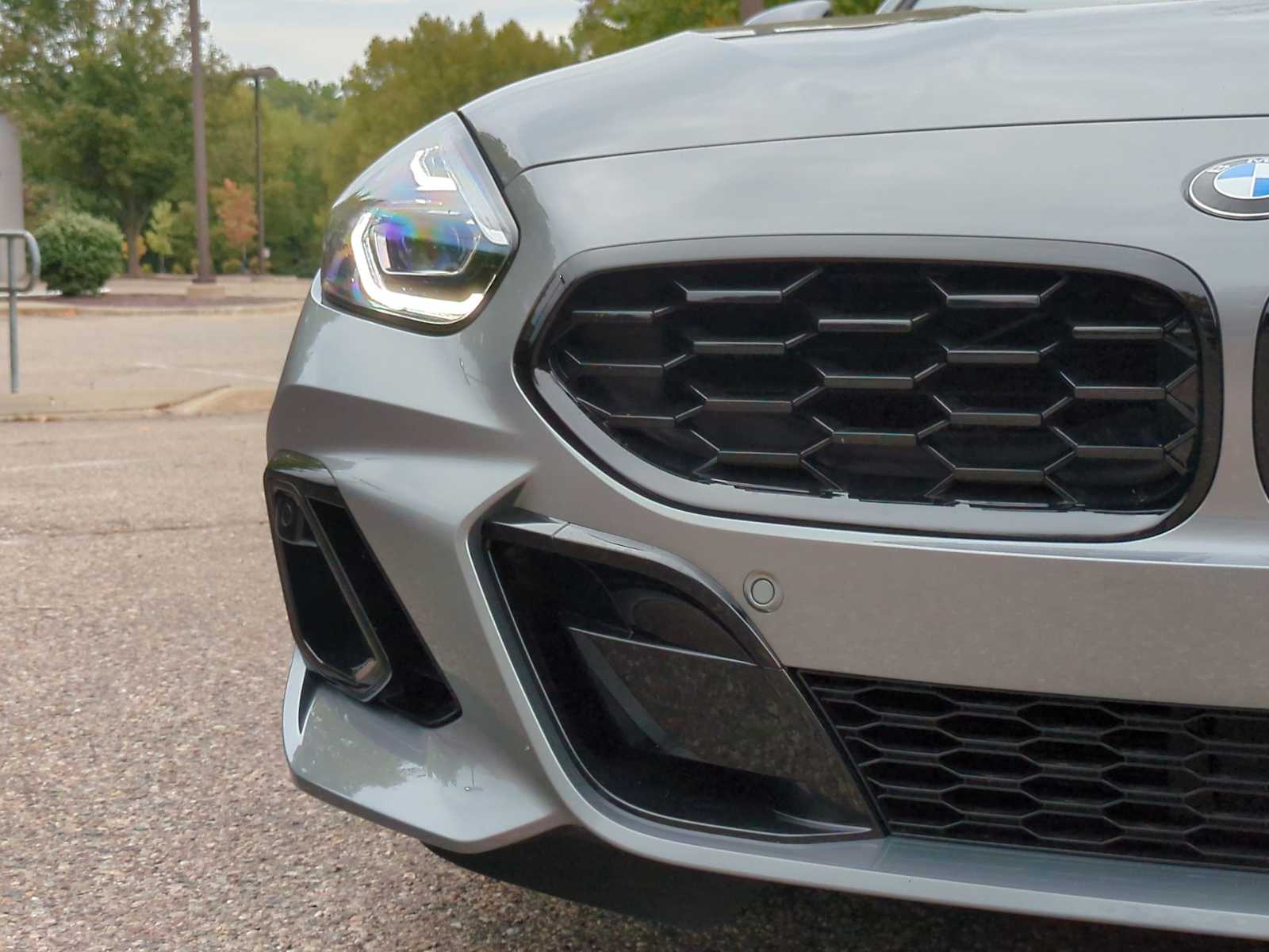 Thumbnail: 2026 BMW Z4 - 12