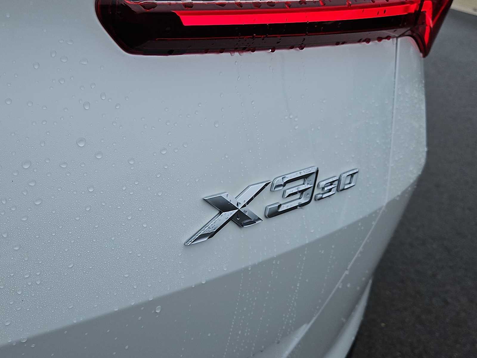 Thumbnail: 2026 BMW X3 - 12