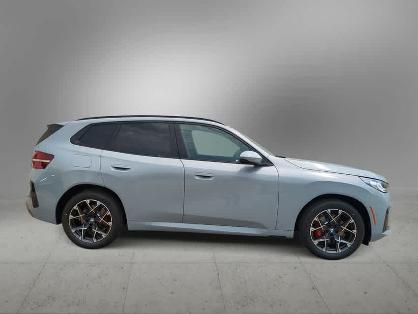 Thumbnail: 2025 BMW X3 - 9