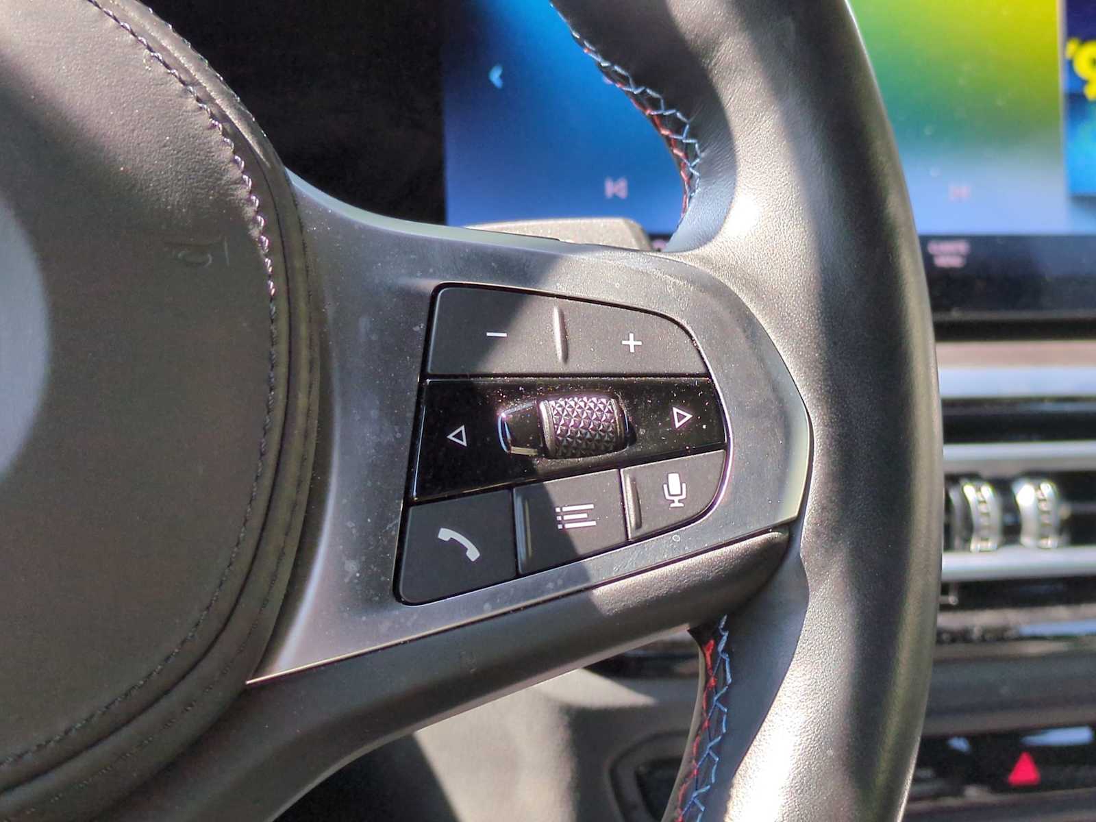 Thumbnail: 2023 BMW i4 - 26