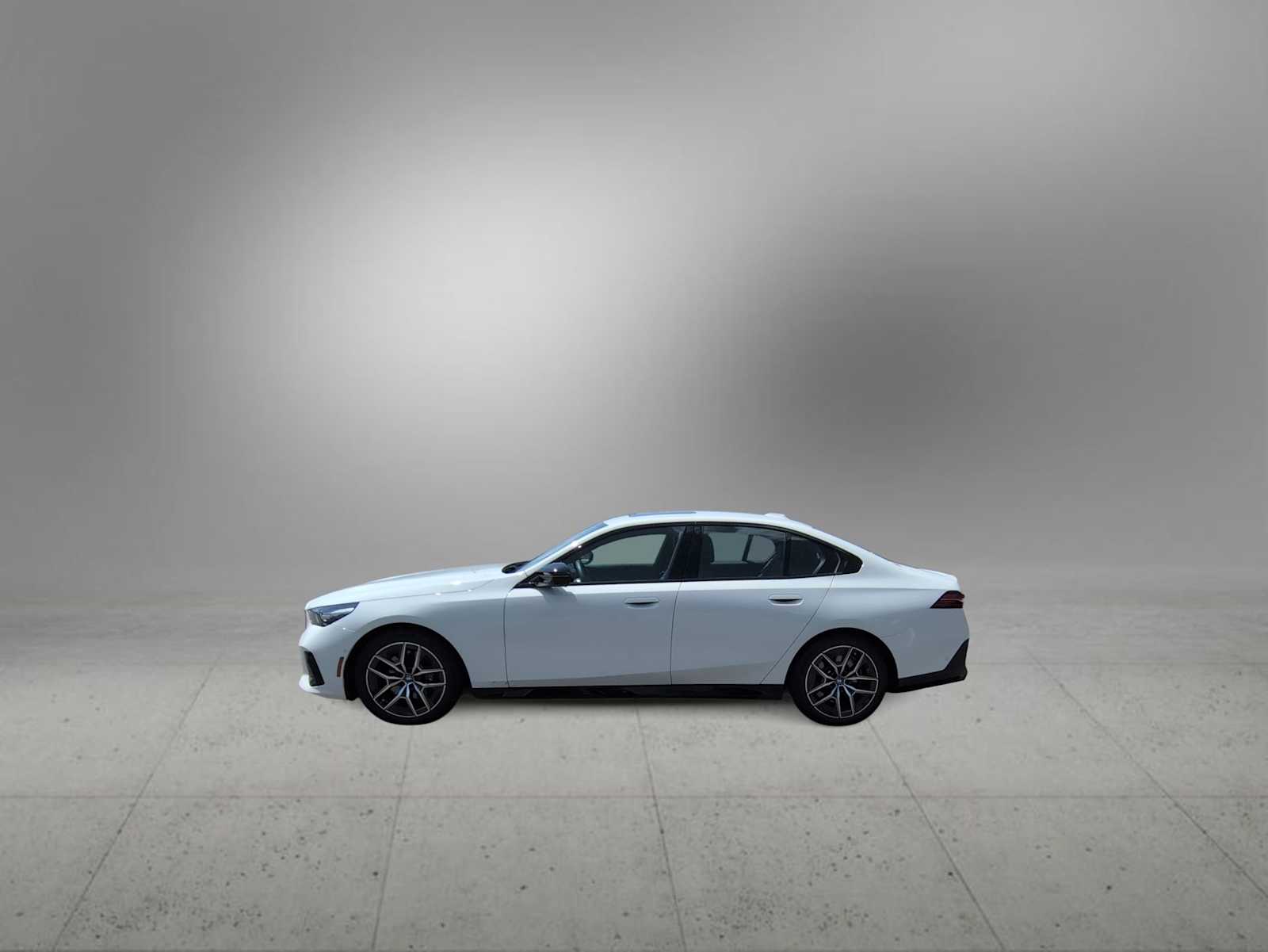 Thumbnail: 2024 BMW i5 - 5
