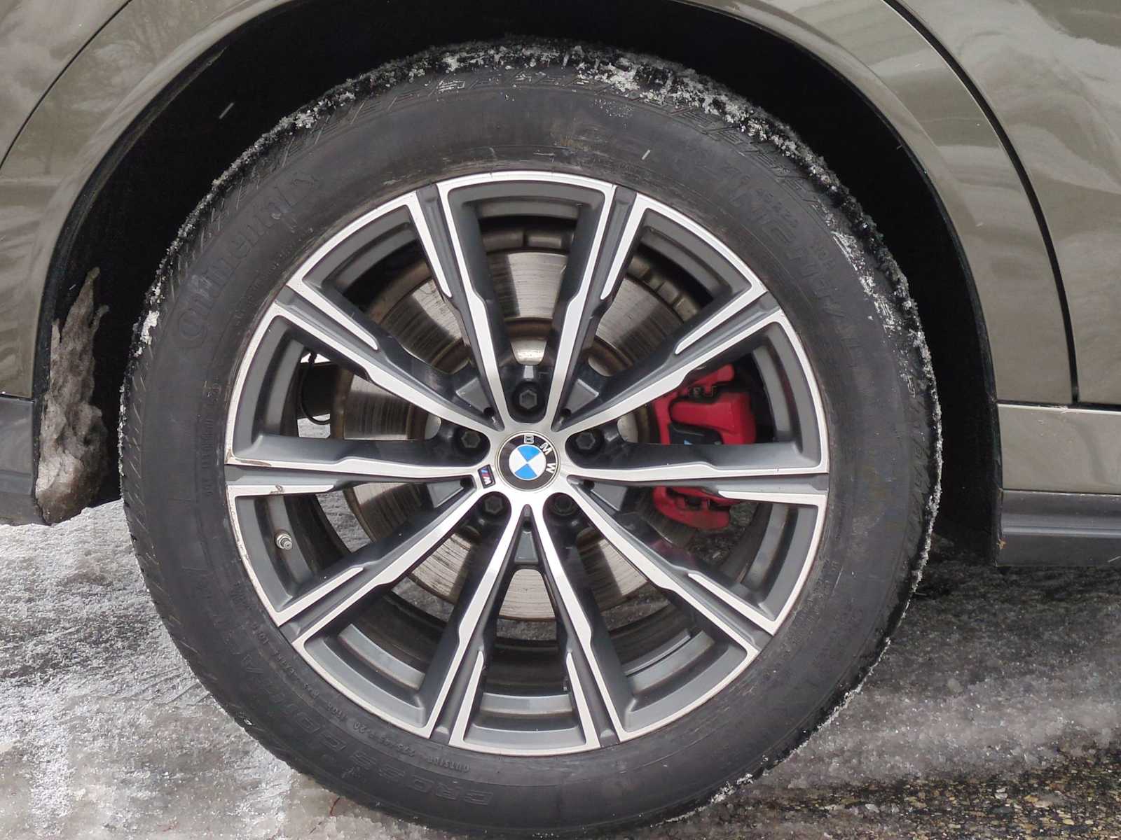 Thumbnail: 2021 BMW X6 - 14