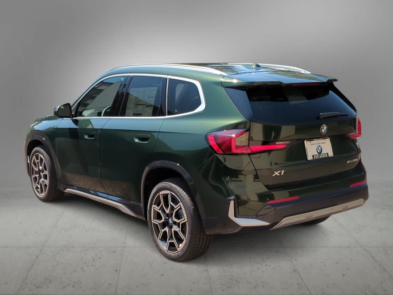 Thumbnail: 2025 BMW X1 - 6