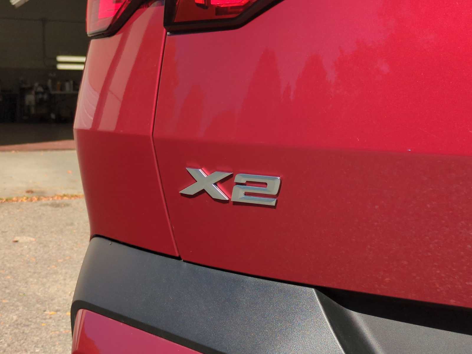 Thumbnail: 2025 BMW X2 - 13