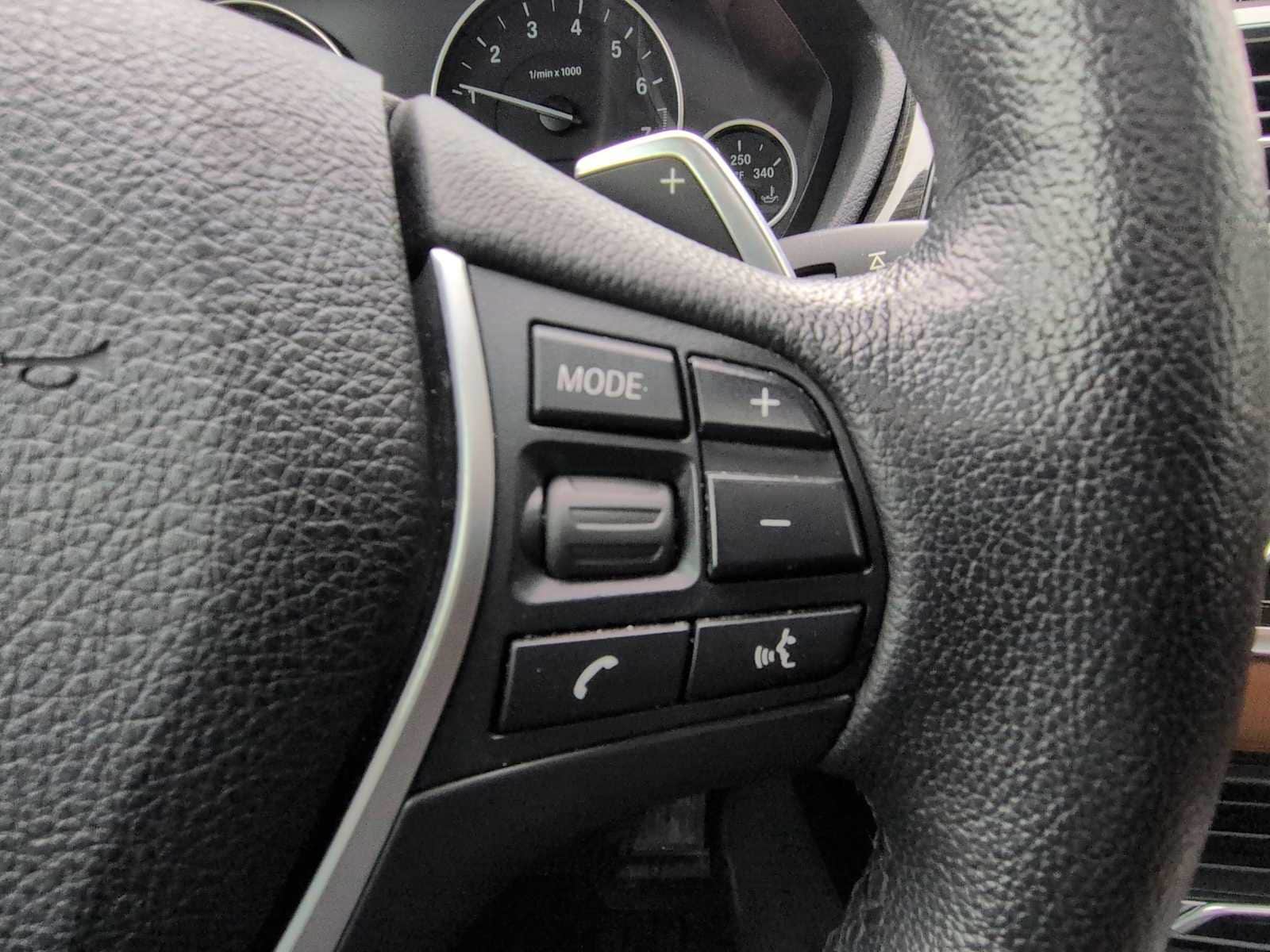 Thumbnail: 2016 BMW 4 Series - 30