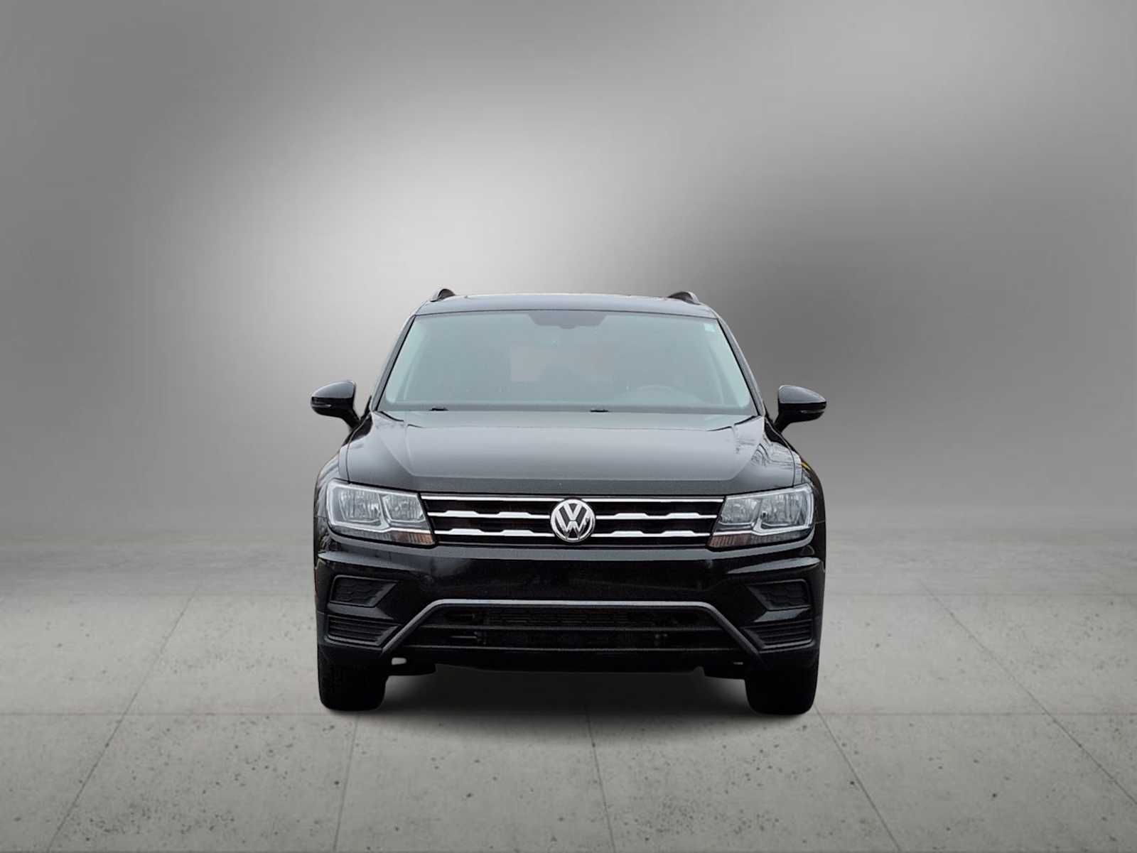 Thumbnail: 2021 Volkswagen Tiguan - 3