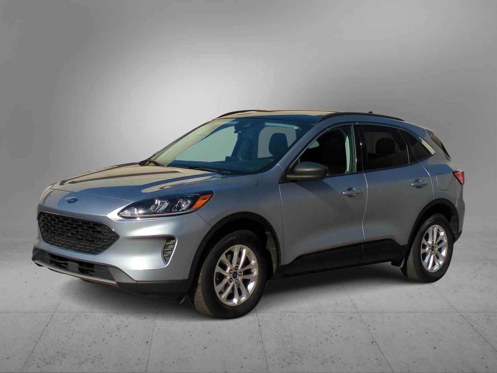 Thumbnail: 2022 Ford Escape - 4