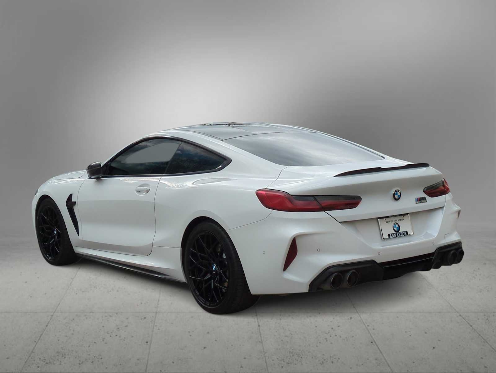 Thumbnail: 2025 BMW M8 - 6