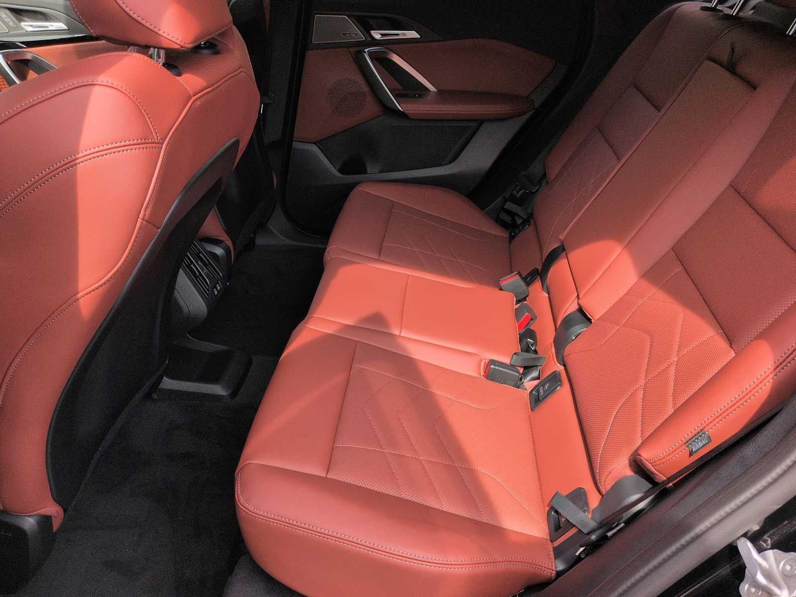 Thumbnail: 2026 BMW X1 - 21