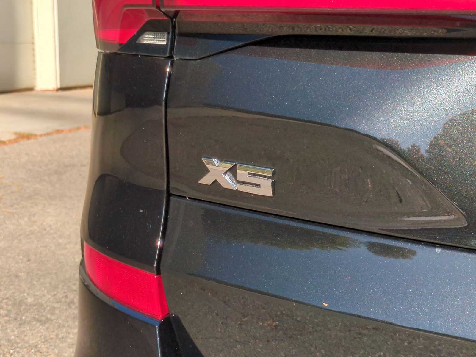 Thumbnail: 2026 BMW X5 - 13