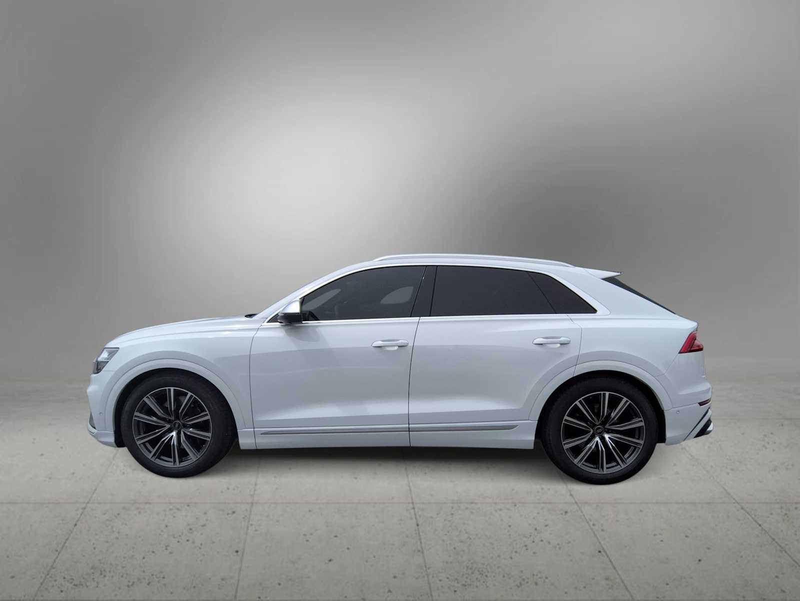 Thumbnail: 2023 Audi SQ8 - 5