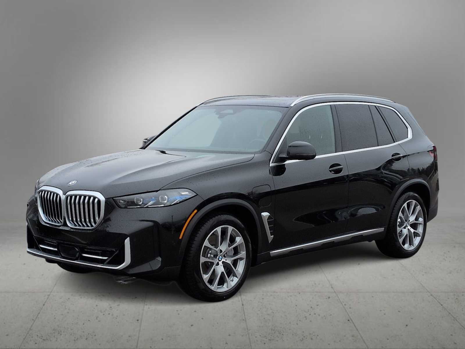Thumbnail: 2026 BMW X5 - 4