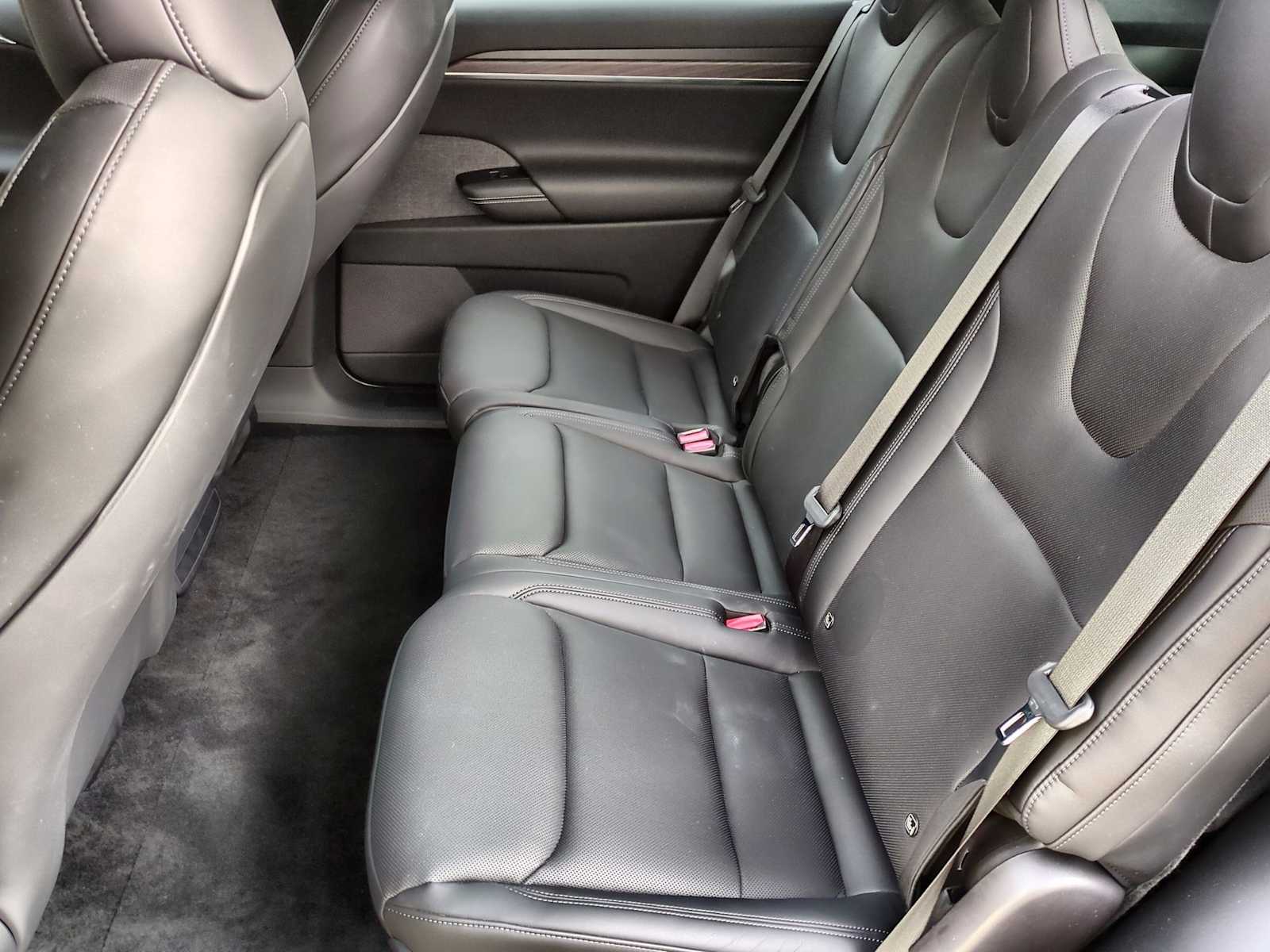 Thumbnail: 2022 Tesla Model X - 20