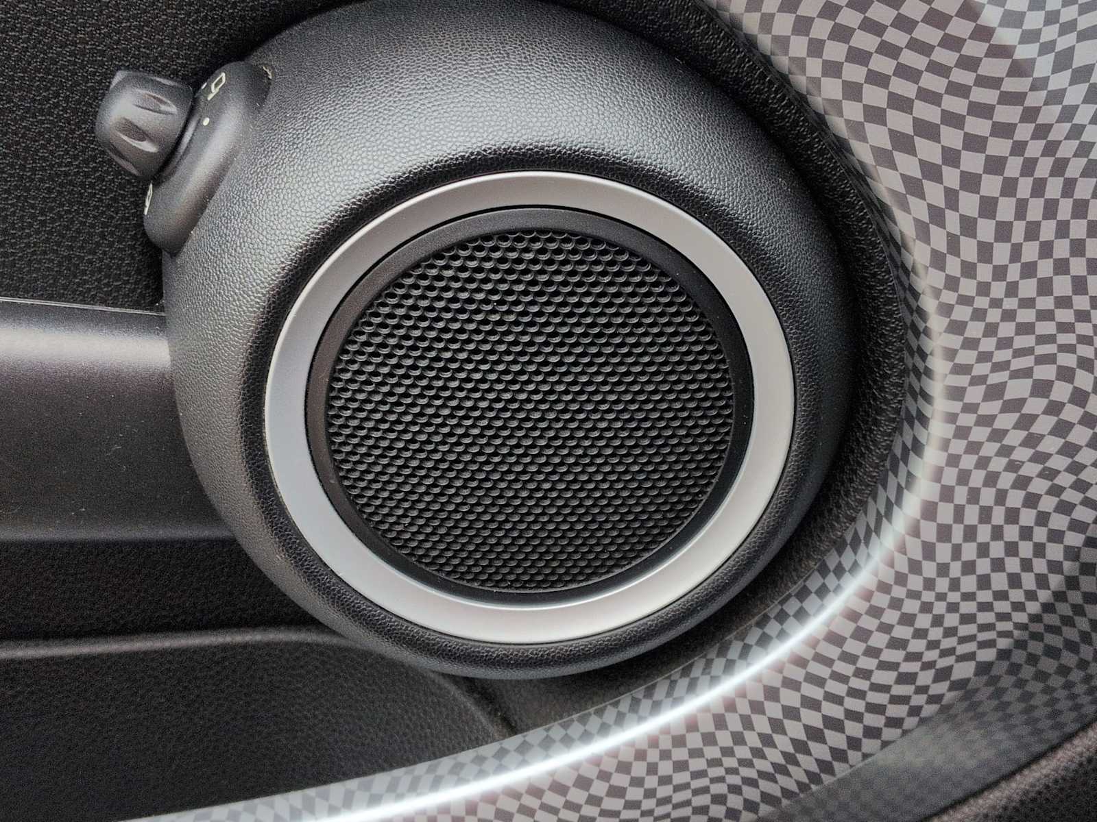 Thumbnail: 2009 MINI Cooper - 24
