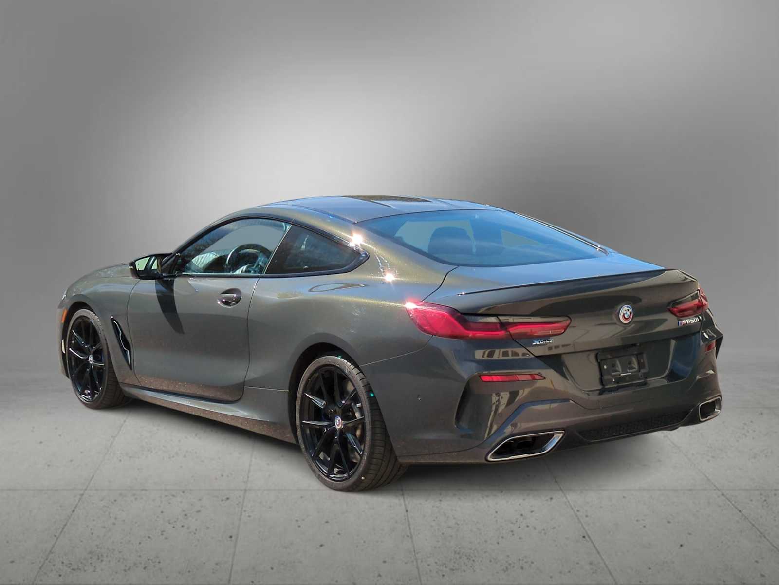 Thumbnail: 2023 BMW 8 Series - 6