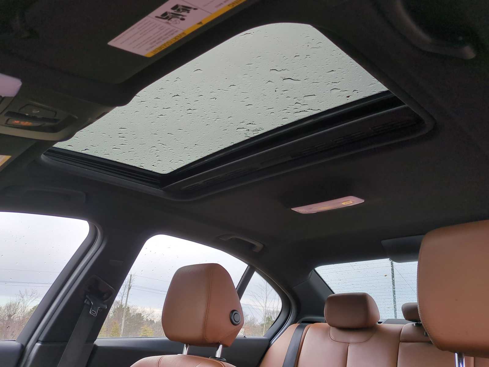 Thumbnail: 2016 BMW 3 Series - 19