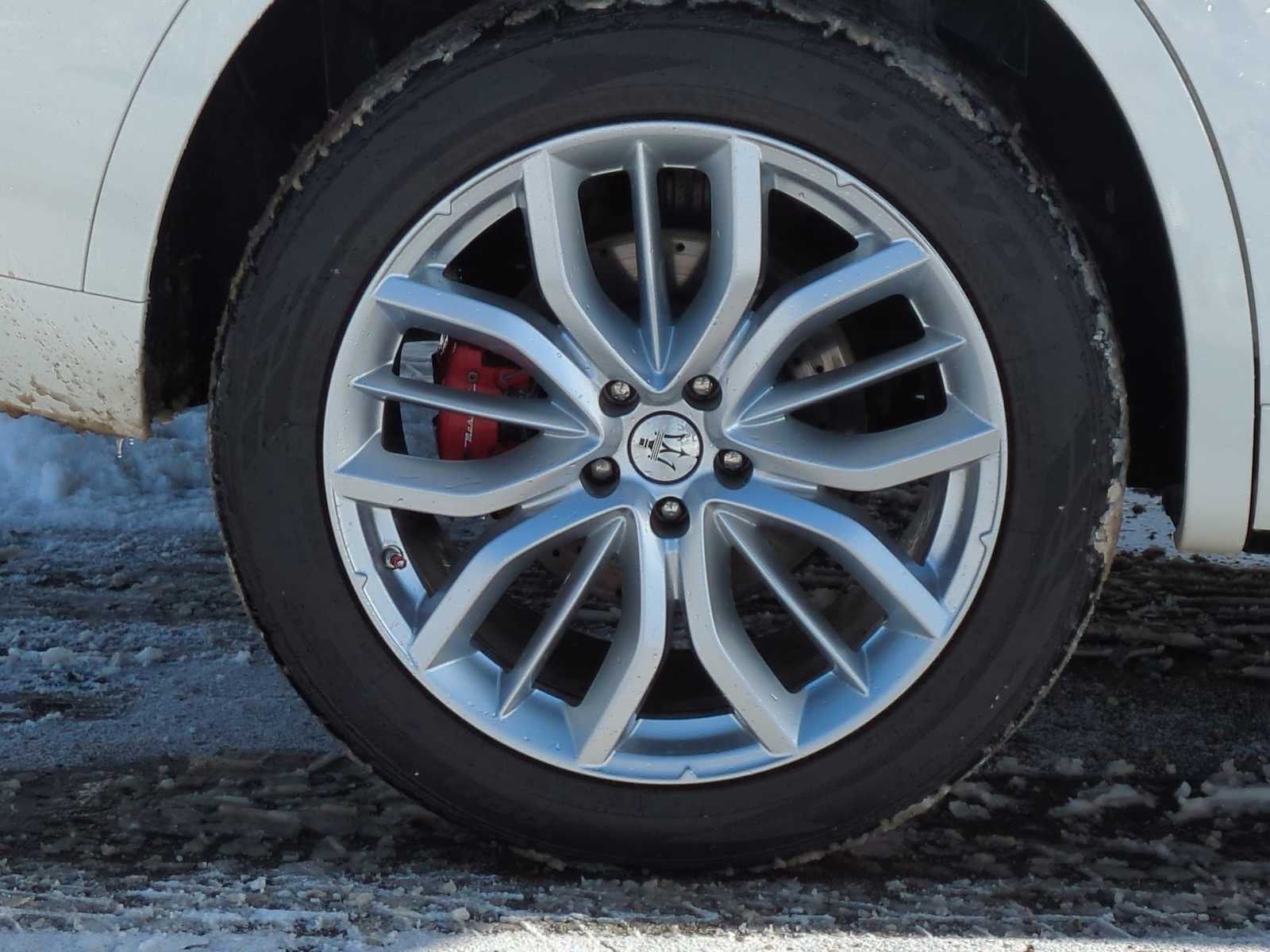 Thumbnail: 2019 Maserati Levante - 14