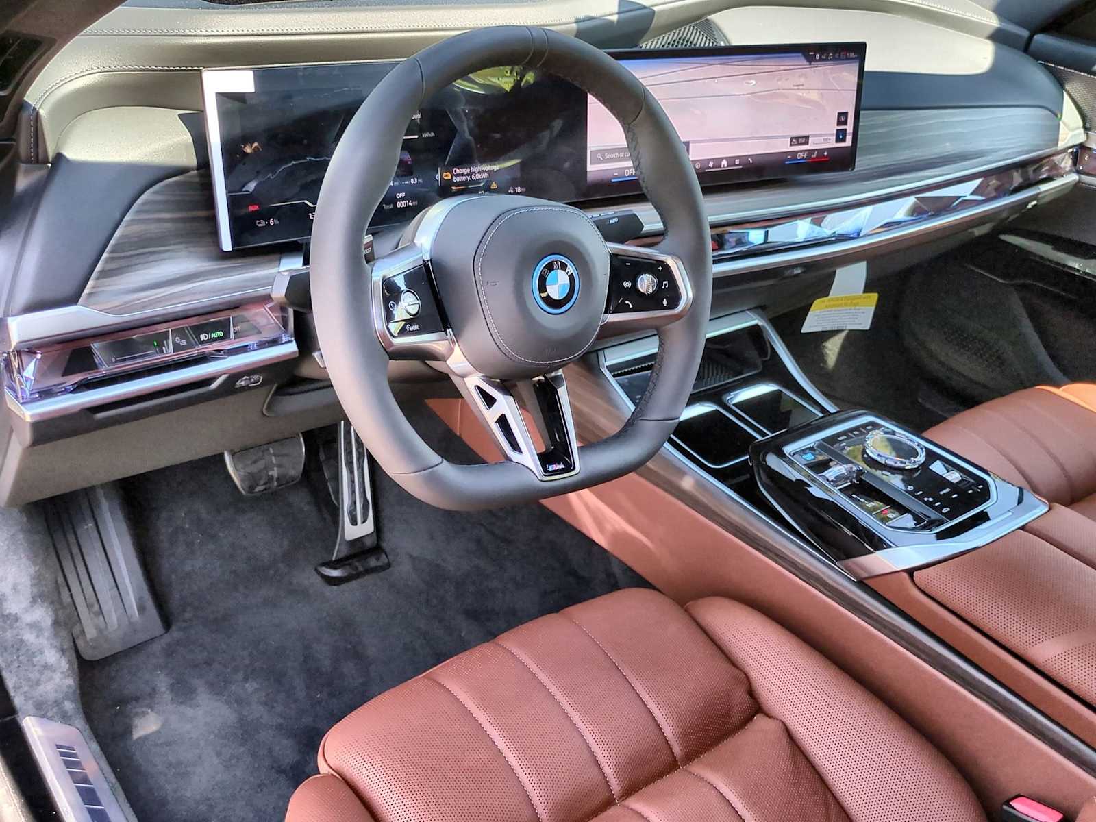 Thumbnail: 2026 BMW i7 - 10