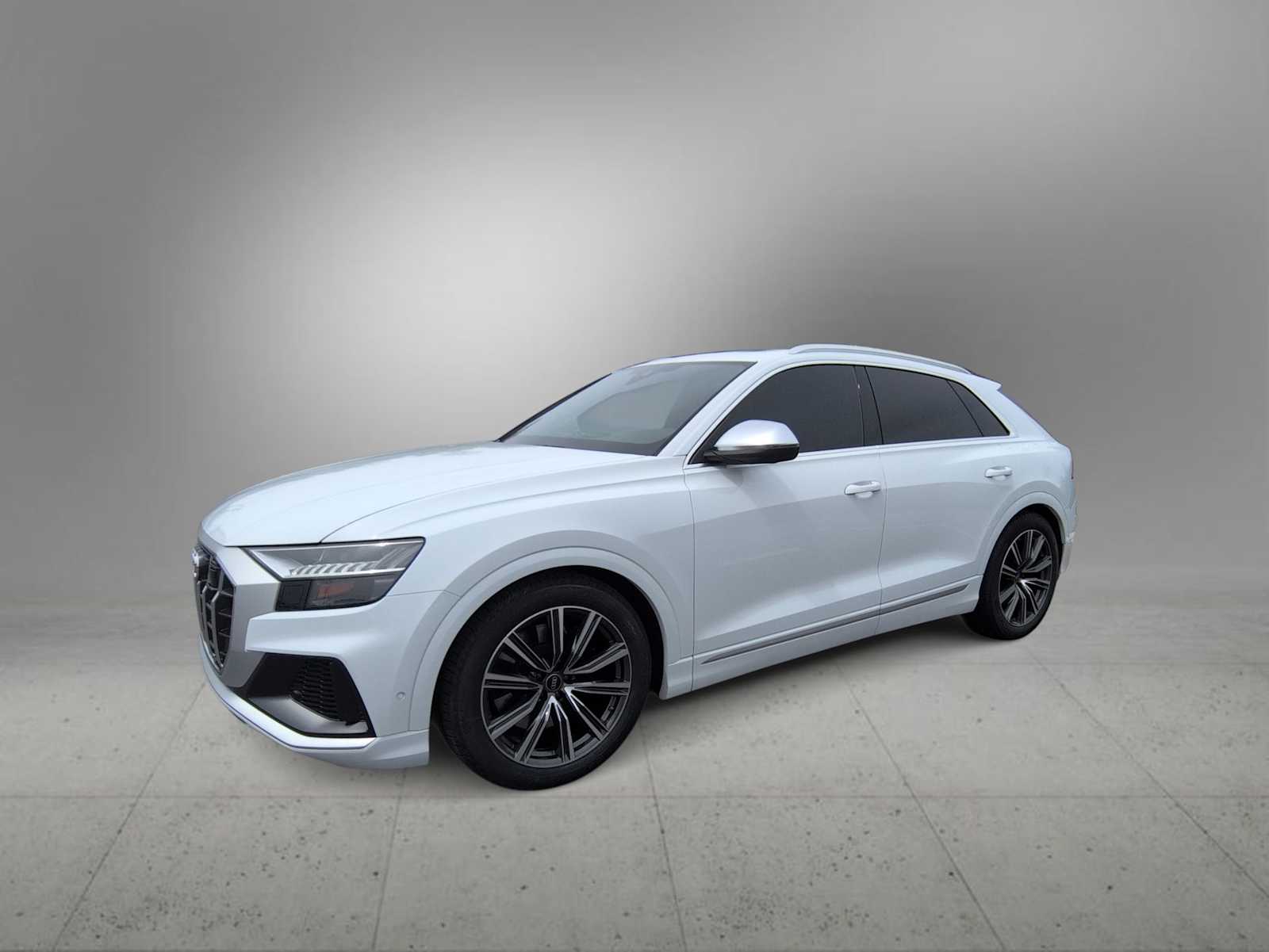Thumbnail: 2023 Audi SQ8 - 4
