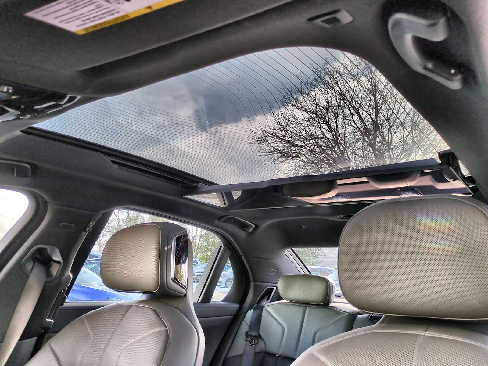 Thumbnail: 2024 BMW 7 Series - 19